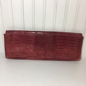 Maurizio Taiuti crocodile embossed leather clutch